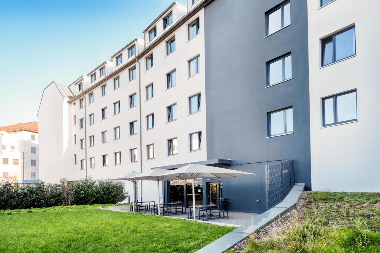 B&B Hotel Nuernberg-Plaerrer Buitenkant foto